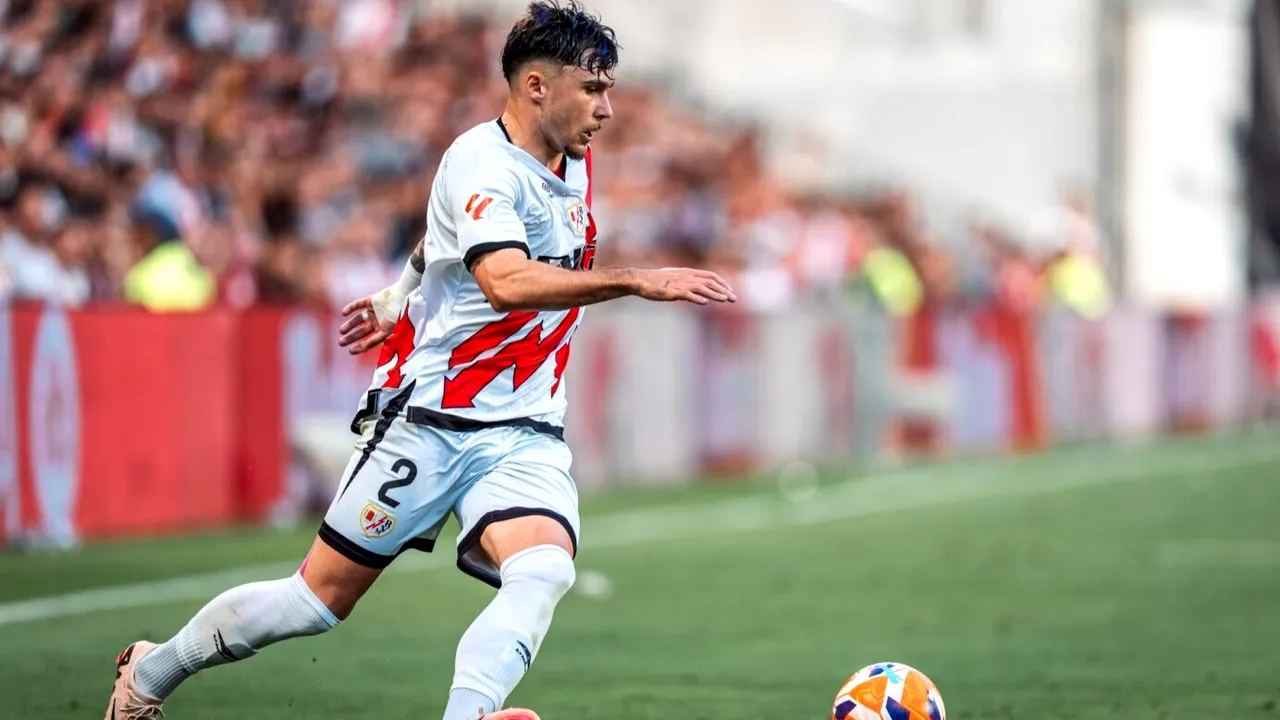 Chiar se face transferul lui Andrei Rațiu la FC Barcelona. Decizia finală a fost luată: campioana dă bani şi un fotbalist la schimb