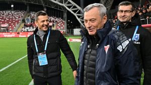 Mircea Rednic l-a dat de gol pe Dan Șucu. El e noul antrenor al Rapidului: „Din informațiile mele, și-a dat acordul!”