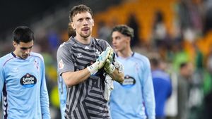 Ionuț Radu și Răzvan Marin, calificați în „sferturile” Europa și Conference League! Ce note au primit romanii