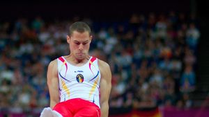 Bățagă a câștigat titlul la individual compus, la Naționalele de gimnastică. Cum a evoluat Drăgulescu 