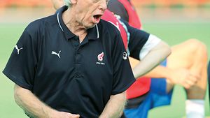 Beenhakker: "Golanski e mai bun de la meci la meci"