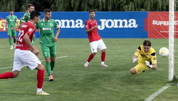 Prima plecare oficială anunțată de CSC Dumbrăvița, în timp ce Morariu s-a accidentat în probe la UTA. Programul de amicale al timișenilor e complet