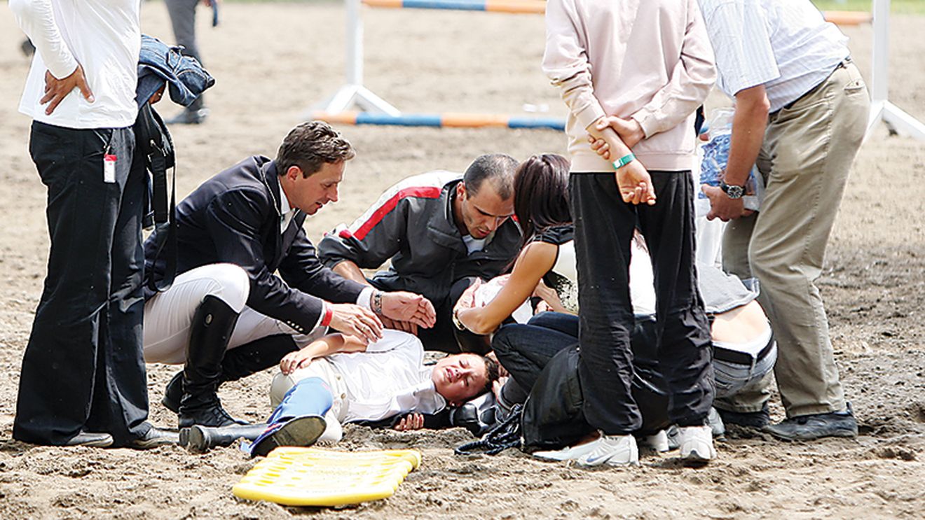 Fiica lui Ganea, aruncată de pe cal la un antrenament