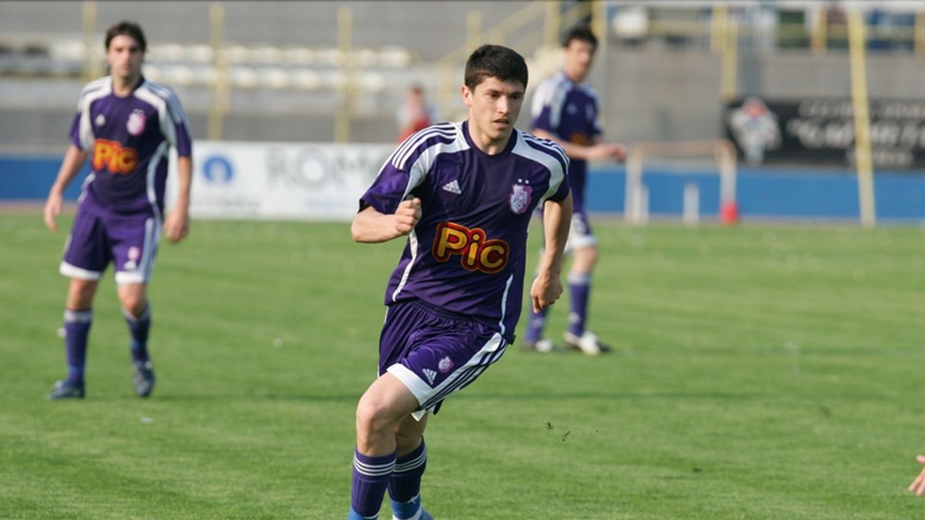 Tănase la Steaua, din justă cauză!