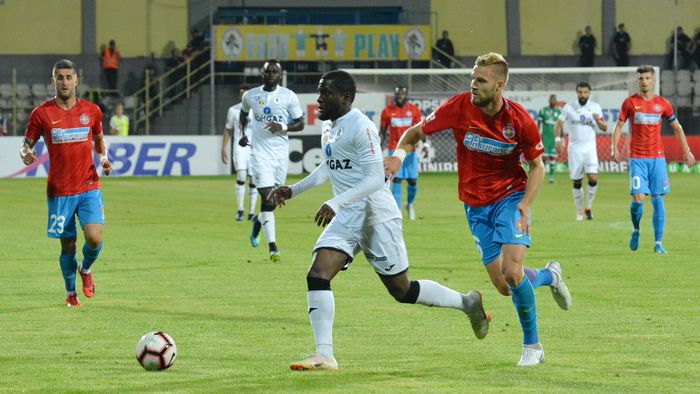 EXCLUSIV | FCSB nu are jucători slabi în apărare. Verdictul dat de un fost antrenor: "Aici intervine istețimea lui Dică"