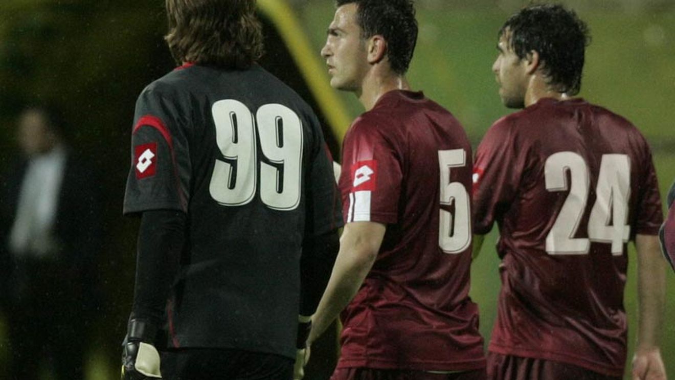 "Vă rupem picioarele!"