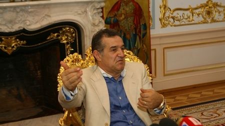 Gigi Becali explică schimbările dese de antrenor:** "Lui Piți i-am dat 600.000 â‚¬ pe an și m-a lăsat cu c... în baltă"