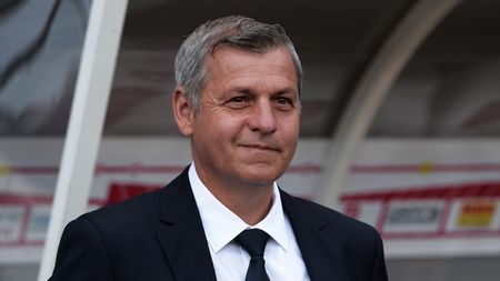 Bruno Genesio, OUT de la Lyon! Francezii caută antrenor și au deja două variante: un fost câștigător de Liga Campionilor e dorit în "Hexagon"