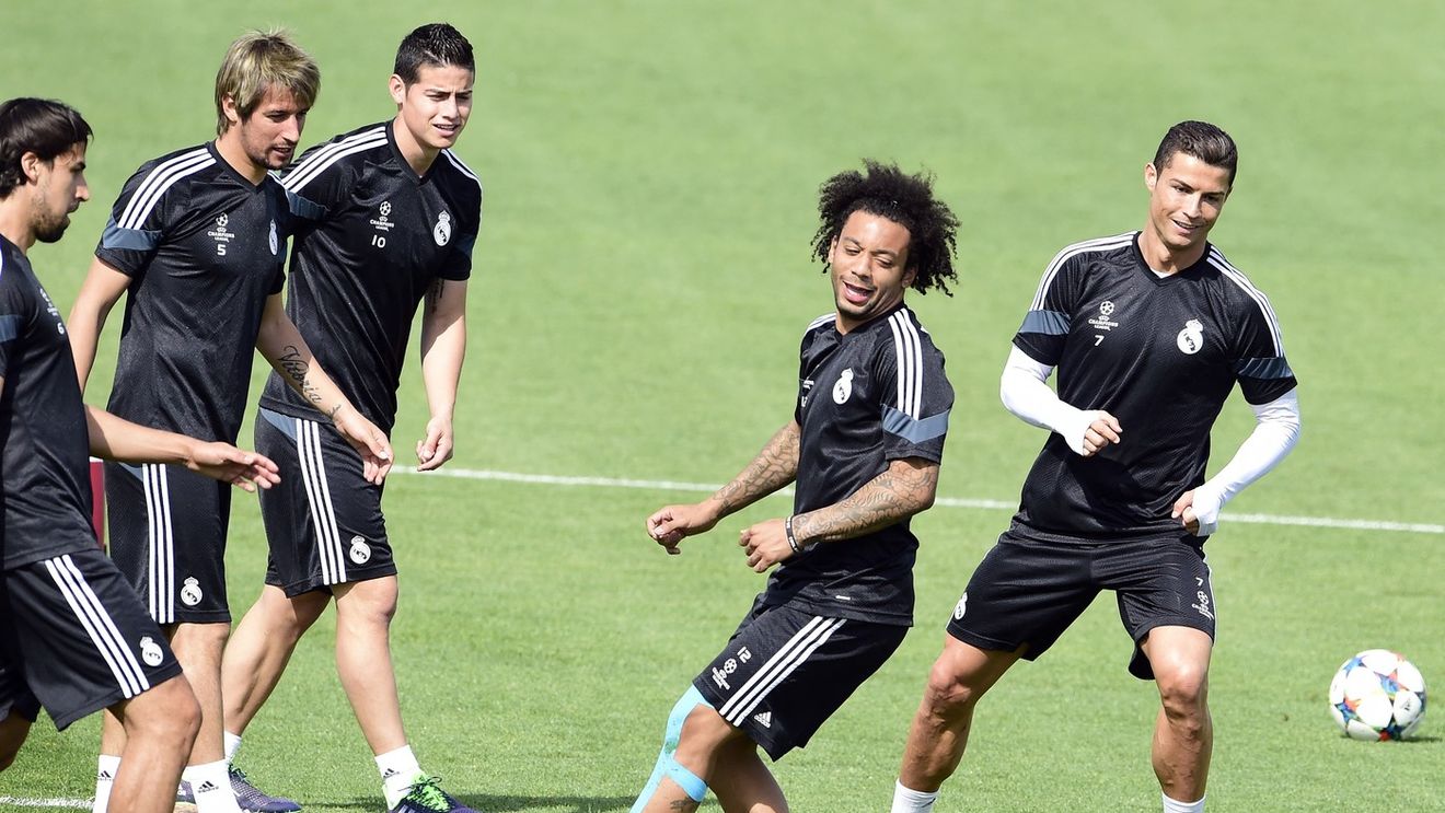 S-a lăsat de fotbal și s-a apucat de afaceri cu fructe de mare. Milionarul a fost prins acum cu 760 de kilograme de marfă ilegală