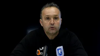 Corneliu Papură va fi antrenorul Universităţii Craiova la ultimele meciuri din acest an