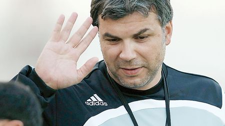 De ce nu vine Olăroiu la Steaua:** „Nu vreau să fac revoluție și aici!"