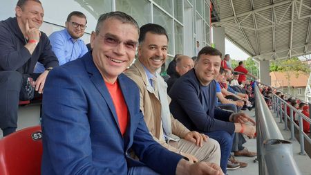 Gigi Becali a făcut marea dezvăluire: Simion Apreutese este cel care vrea să cumpere FCSB! Scenariu bombă lansat de miliardarul din Pipera! „Rămân și eu cu 25 la sută!”