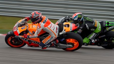 Marc Marquez câștigă cursa MotoGP din Austin. Dovizioso aduce Ducati pe podium, Lorenzo și Rossi dezamăgesc