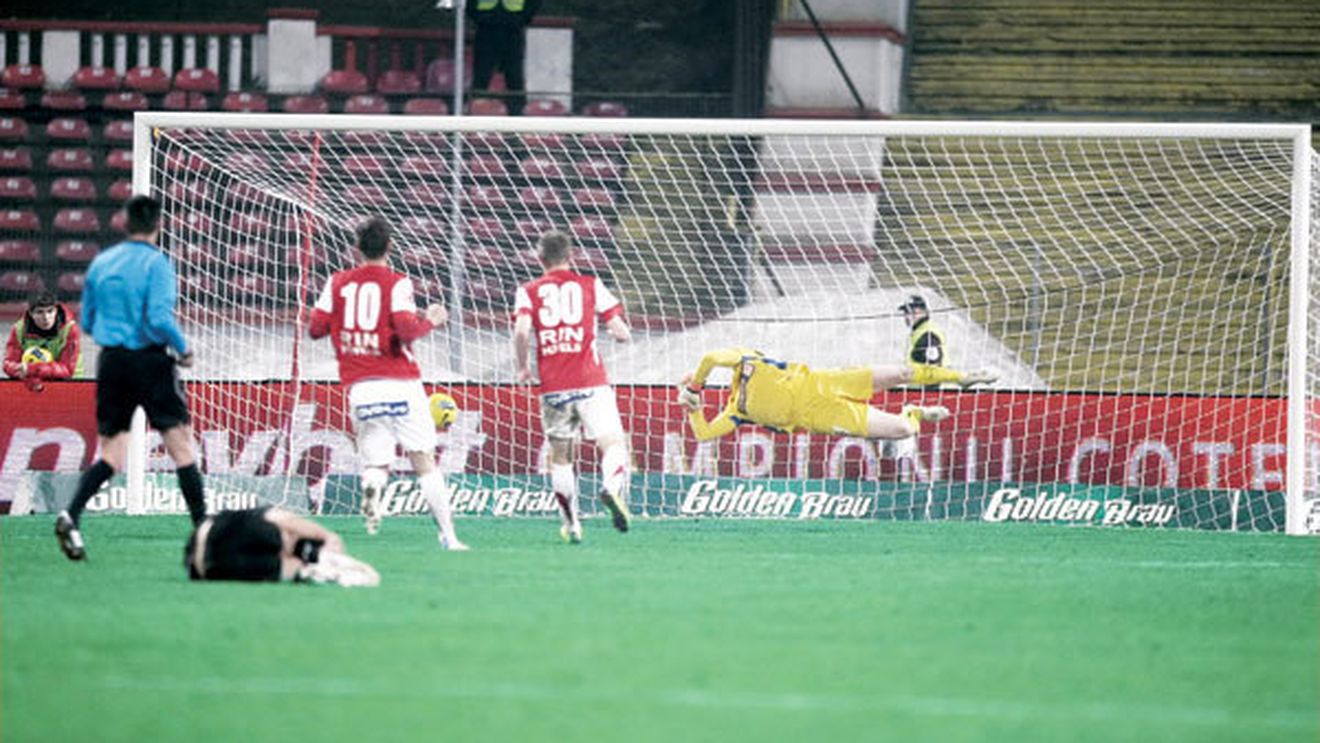 "Steaua are jucători tineri valoroși, iar cei de la Dinamo cu mai multă experiență!"** Cine se va impune în derby-ul fotbalului românesc?