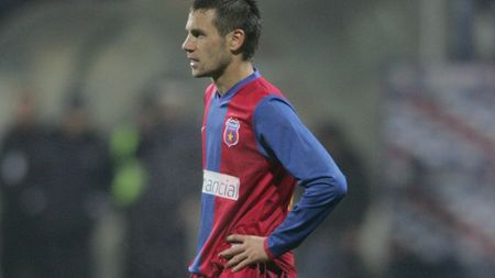 "Ninu și Tudose se gândesc mai mult la poker!** Jucătorii mei sunt cuminți de frică!"