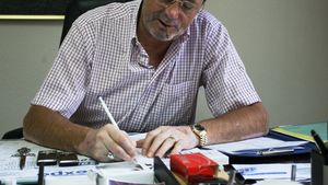 La atac!** "Ce mai avem de pierdut? Trebuie să jucăm ofensiv!"