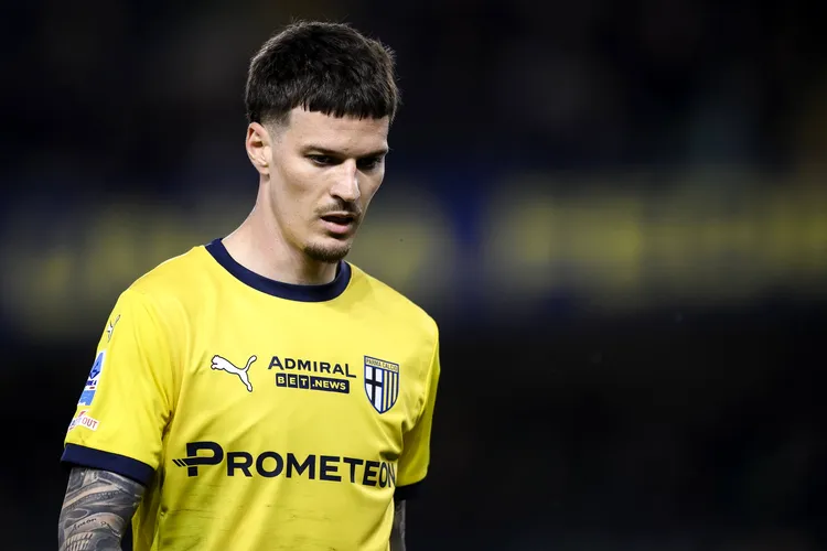 R&#259;sturnare de situa&#539;ie cu transferul lui Dennis Man. Un club de Champions League a &icirc;nceput negocierile cu Parma