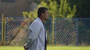 Vali Tița a debutat cu dreptul în Cupa AFC