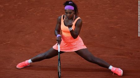 FOTO | Costumul cu care Serena Williams și-a șocat fanii! Cum a apărut îmbrăcată americanca la primul său meci de la Roland Garros și reacțiile de pe rețelele sociale