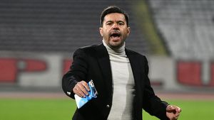 Cosmin Contra, interviu devastator: „Fotbalistul român vrea mașini și fete!” / „Hagi își dorea ca toți jucătorii să fie ca el!” Fanii lui Dinamo se vor enerva + „FCSB e Steaua!”
