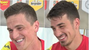 VIDEO | Gardoș și Hanca, față în față! Interviu inedit din care aflați care sunt cei mai buni adversari pe care i-au avut, cu ce goluri se mândresc sau care sunt scandările lor favorite din peluză