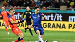 Ratează CSA Steaua încă un transfer? Concurență din Superliga pentru atacantul pus pe liber de U Craiova 1948! „În două zile ne decidem!” | EXCLUSIV