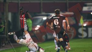 EXCLUSIV Amatorism TOTAL!** Cel mai frumos meci al sezonului s-a jucat DEGEABA?** Rapid poate câștiga cu 3-0 meciul cu Astra Motivul ULUITOR: