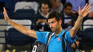 Sfârșit bizar de serie, la Dubai: după 17 finale jucate în 17 turnee, Novak Djokovic s-a retras la jumătatea "sfertului" cu Feliciano Lopez