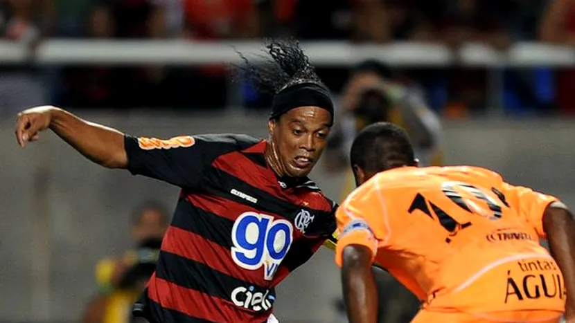 Ronaldinho a insistat să i se introducă în contract o clauză  care îi permitea să petreacă în fiecare săptămână