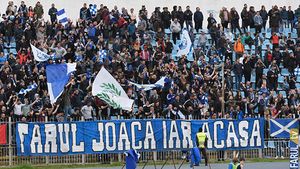 SSC Farul, sugrumat de Partid? S-ar fi dat ordin ca echipa promovată în Liga 2 să nu fie primită pe niciun stadion din Județul Constanța. Președintele CJ: "Prostii! Nici vorbă!". Clubul e acum în haos: n-are jucători, bani și unde să joace