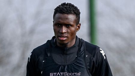 Cum l-a numit David Ankeye pe Dan Şucu. Atacantul dorit de FCSB a semnat cu rivala Rapid după discuția cu patronul lui Genoa