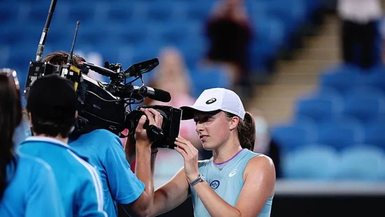 Cine este Iga Swiatek, adversara Simonei Halep din optimi la Australian Open. Secretul cu care vrea să o învingă din nou pe româncă