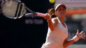 Edina Gallovits, în turul doi la Wimbledon