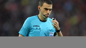 Balaj a analizat cea mai controversată fază din Marele Derby! A fost sau nu penalty în minutul 90+6? "Nu vă imaginați ce era în sufletul lui Hațegan în acel moment!"