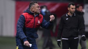 EXCLUSIV | Ilie Stan, șocat de anunțul desființării echipei SCM Gloria Buzău. Antrenorul încă speră că se va reveni asupra deciziei: ”Nu cred că poate să fie adevărat. Este un oraș atât de mare, potent”