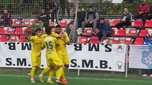 Flavius Stoican, chinuit şi de fosta echipă. Autogolul lui Oiţă a adus victoria Petrolului, la capătul unui nou joc modest. ”Nu trebuie să dezarmăm. Vom ieşi din starea asta”