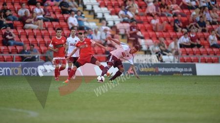 Fanii lui Hearts i-au enervat la culme pe "câini"! Suporterii lui Dinamo au strigat "România", scoțienii i-au lăsat fără replică. Ce au scandat