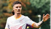 PSV a decis ce face cu Dennis Man. Oferta Atalantei poate răsturna totul