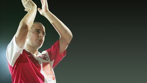 MEGA-INTERVIU IANIS ZICU: **"Poate nu e Dinamo destinul meu!"