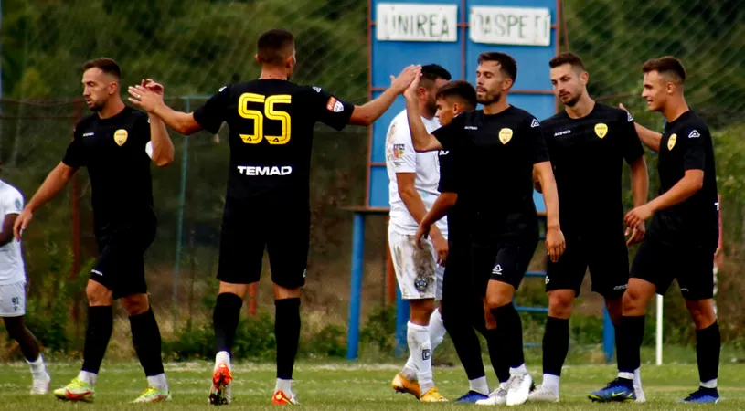 FC Brașov, amical cu patru goluri cu Viitorul Dăești. Dan Alexa a testat în acest joc și un portar croat