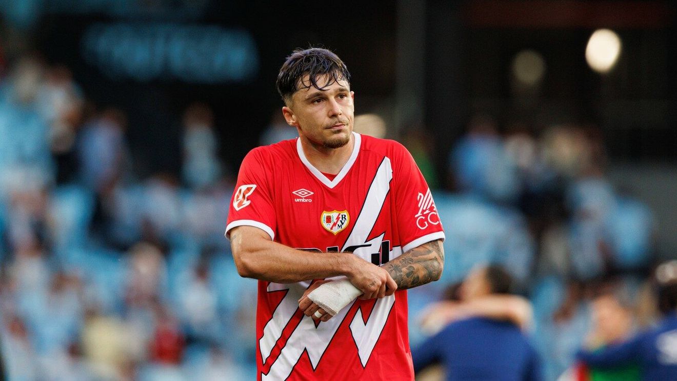 „Transferul lui Andrei Rațiu, confirmat”. Spaniolii au făcut anunțul, la o zi după ce a încercat să-i dea un cap în gură colegului