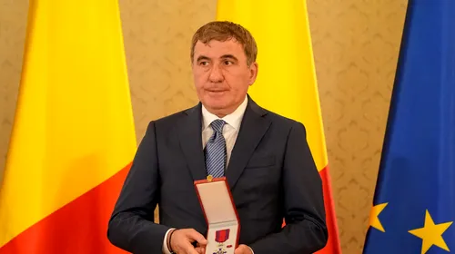 Gică Hagi a început să plângă când a primit Steaua României: „50 de ani de muncă”