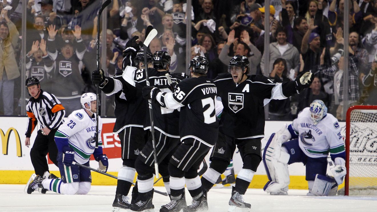 NHL, primul tur al play-off-ului!** Kings s-a calificat mai departe. Vezi toate rezultatele