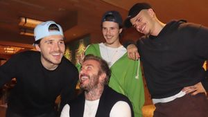 Familia Beckham stă pe un butoi de pulbere! Băieții fostului mare fotbalist s-au poziționat în tabere diferite în scandalul momentului