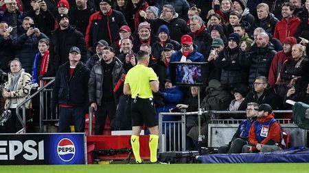 Americanii au văzut şi ei faza cu scandal în care Istvan Kovacs n-a dat penalty. Ce a scris New York Times despre decizia românului