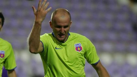 "Becali a decis că nu merit să joc la Steaua, nu antrenorii!"