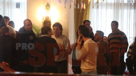 Amenințări, "mâini în gât" și tactici de intimidare, la alegerile Federației de Tenis