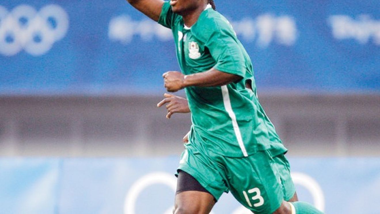 EXCLUSIV / Rapid l-a luat pe Olubayo Adefemi