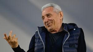 Giovanni Becali, interviu în presa italiană în ziua „derby-ului rumeno” Parma - Pisa: „Moruțan e punct de referință, își întâlnește amicul Dennis Man”. Cine se impune în duelul din Serie B