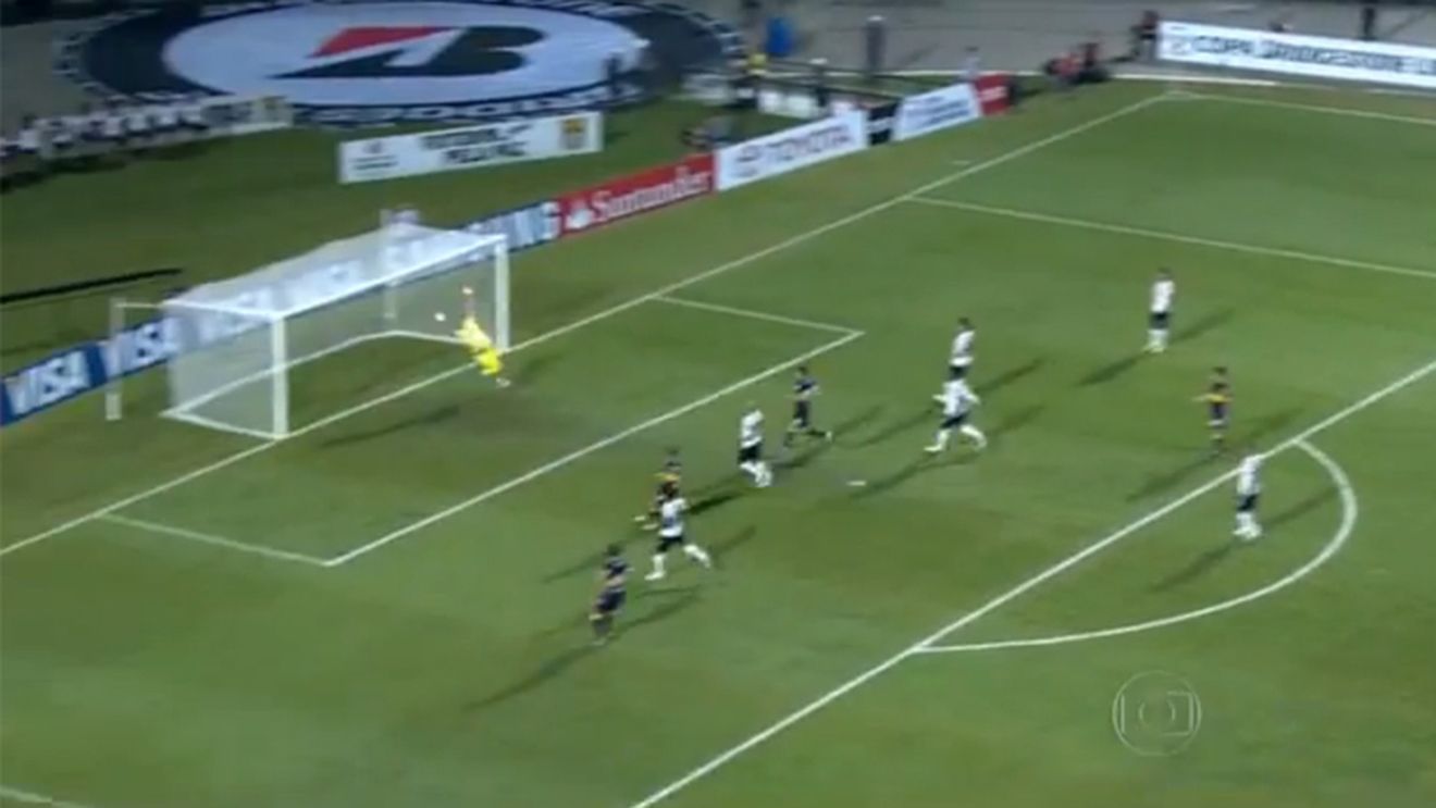 "Magicianul" și-a făcut datoria! VIDEO Gol fenomenal marcat de Riquelme în stilul "Hagi"